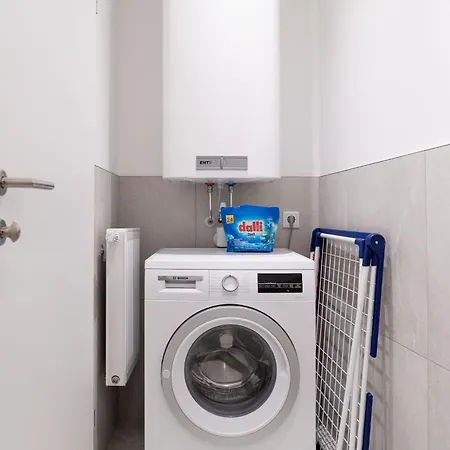 Altstadt-app. Domblick! Apartman